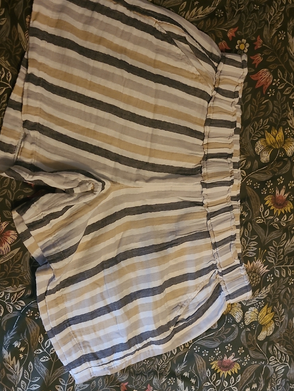 Sonoma Neutral Striped Linen-Blend Shorts in Black, Tan & White